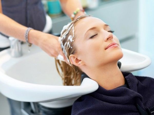 Tiên đoán vận mệnh tương lai qua giấc mơ thấy gội đầu