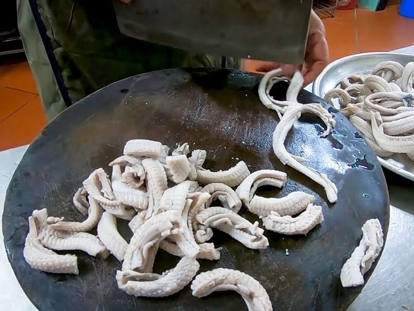 Giấc mộng thấy ăn thịt rắn hổ mang