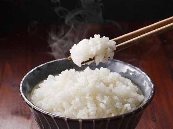 Mơ thấy nấu cơm