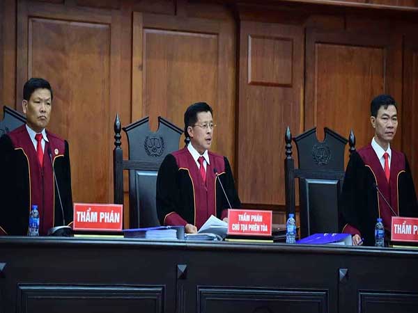 Nằm mơ thấy thẩm phán – Ý nghĩa và những điều bí ẩn