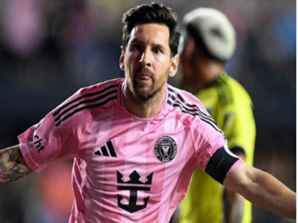 Top cầu thủ kiến tạo nhiều nhất thế giới